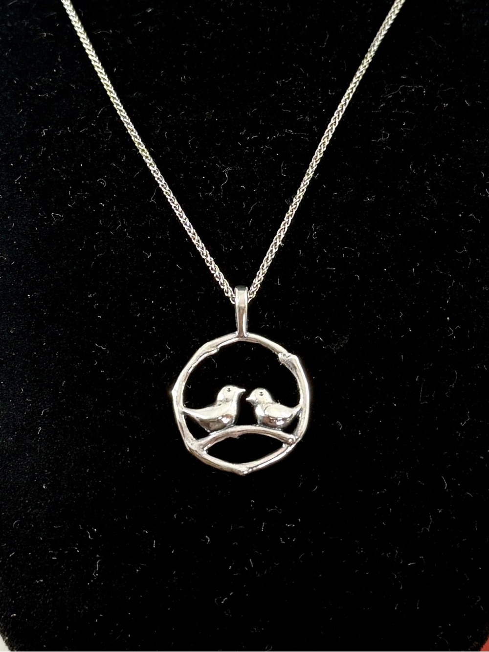 JAMES AVERY Sterling Silver Two Lovebirds Charm Pendant Necklace; RETIRED
